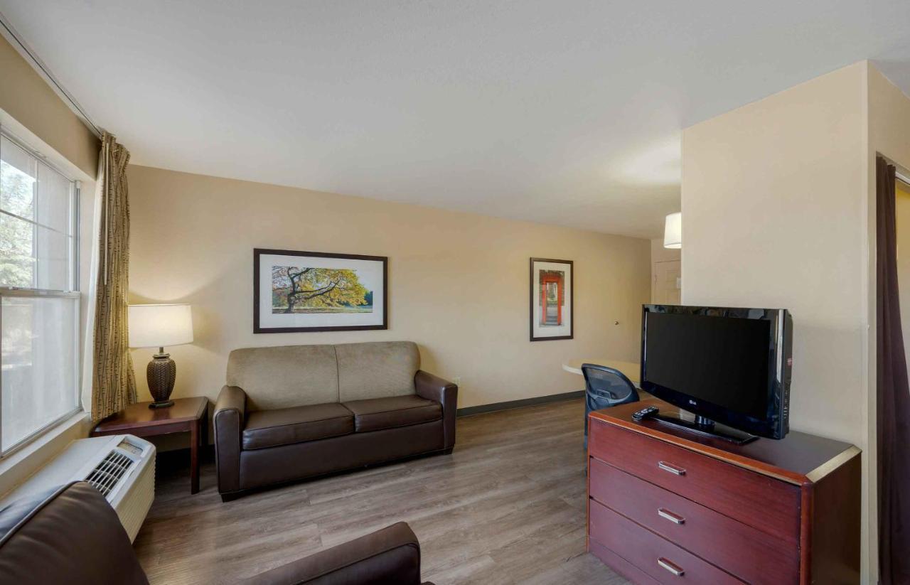 Mainstay Suites Las Vegas Flamingo Exterior photo