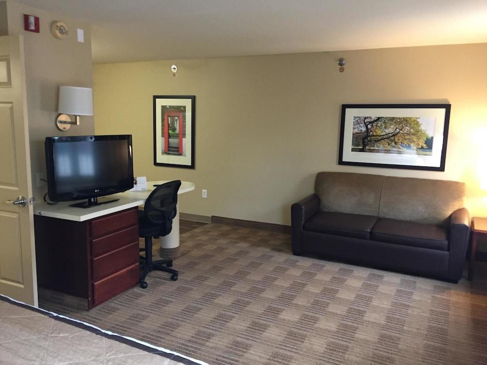 Mainstay Suites Las Vegas Flamingo Exterior photo