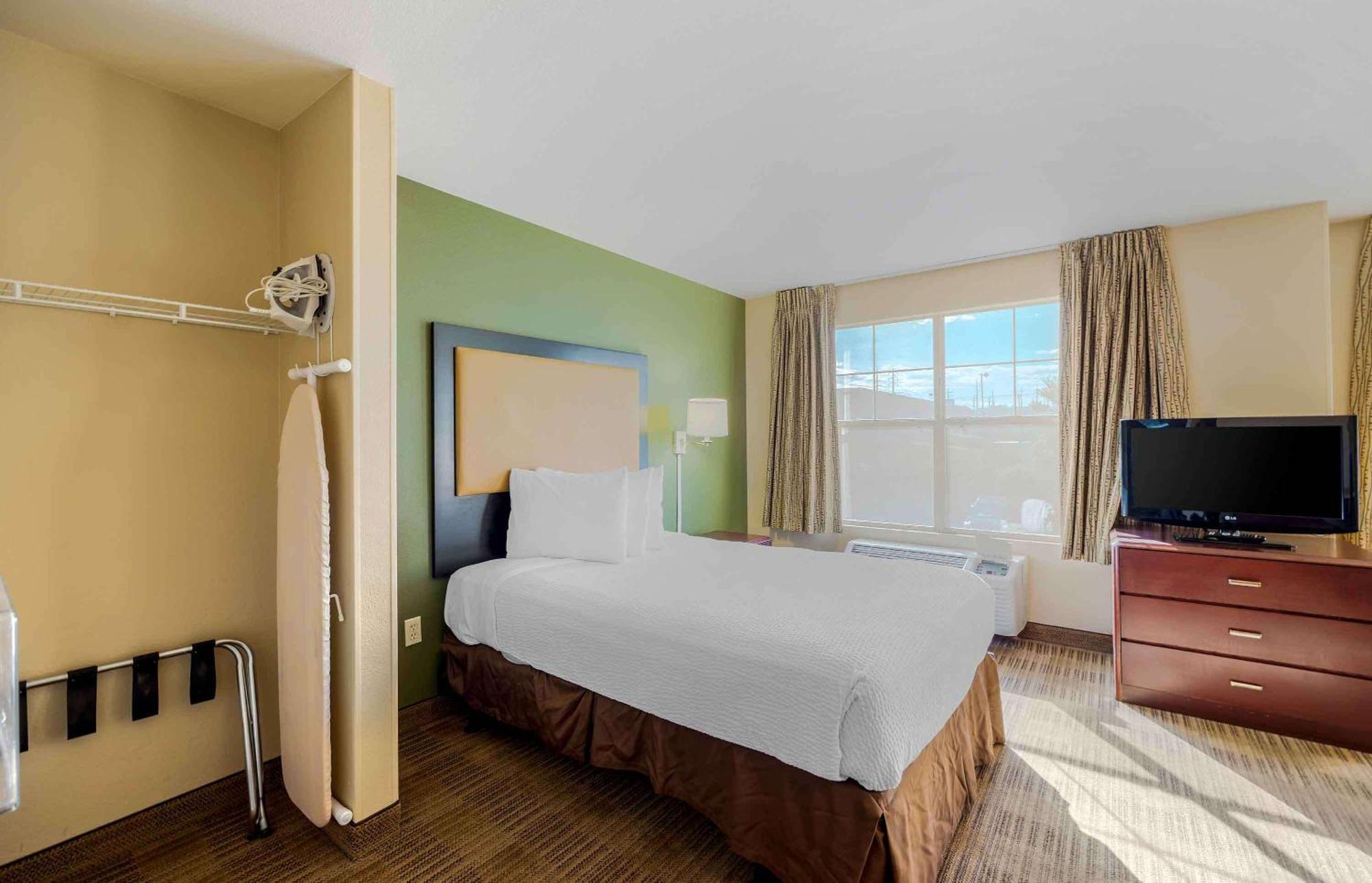 Mainstay Suites Las Vegas Flamingo Exterior photo