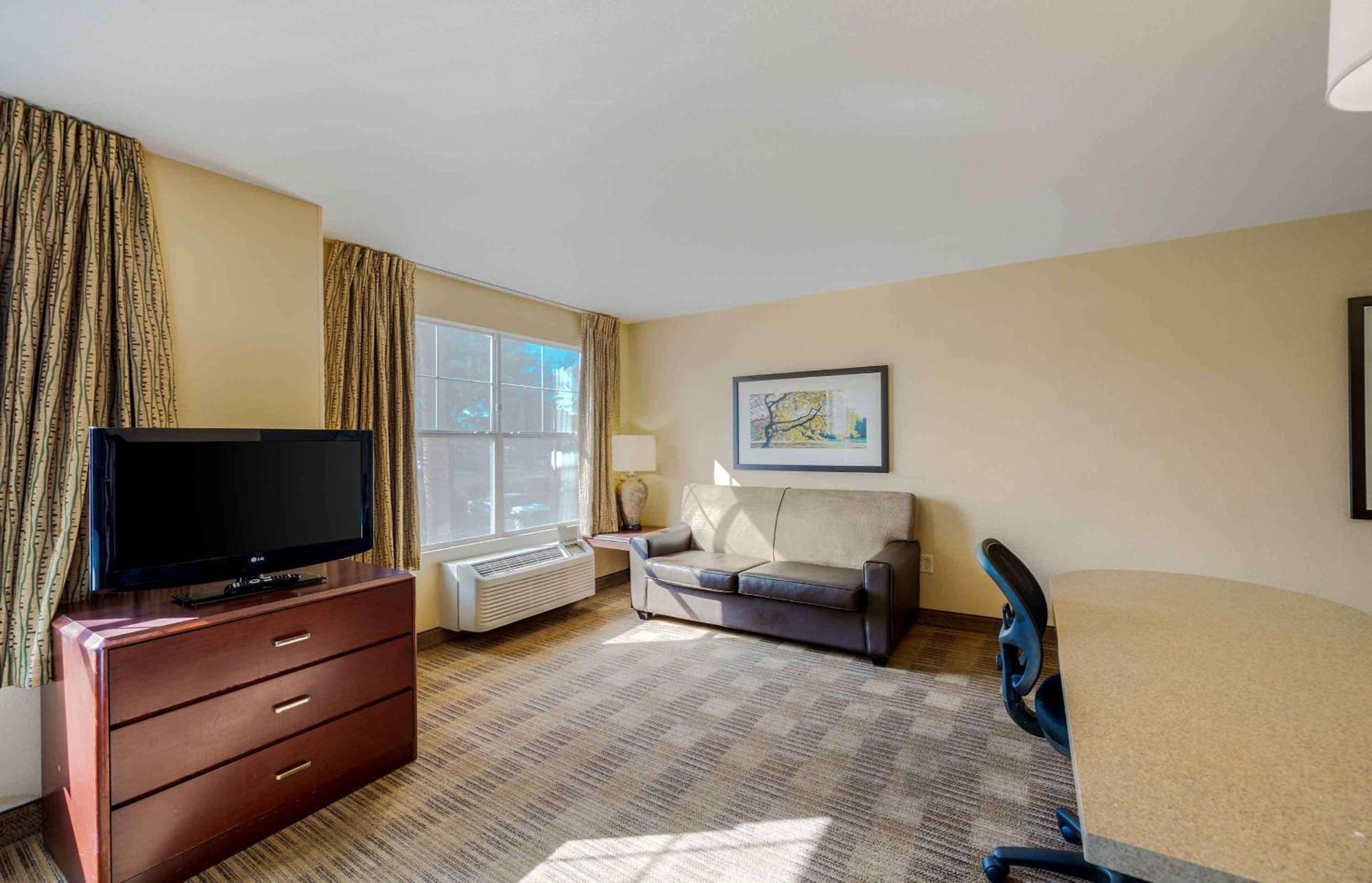 Mainstay Suites Las Vegas Flamingo Exterior photo